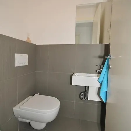 Atrium Flat In The *