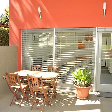 Apartment Atrium Flat In The *