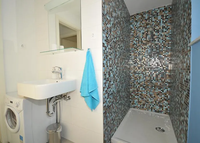 아파트 Atrium Flat In The *